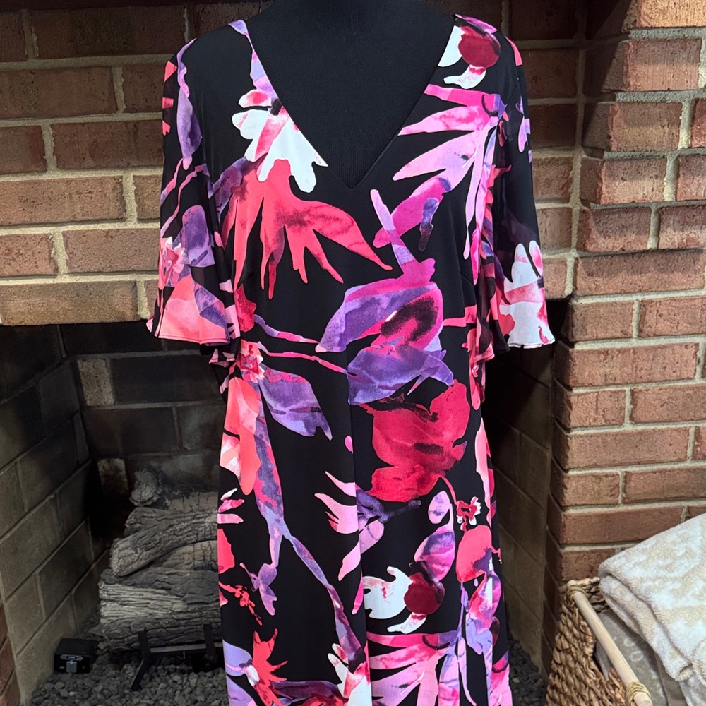 Connected Apparel Black, Pink, & Purple V-neck Dress